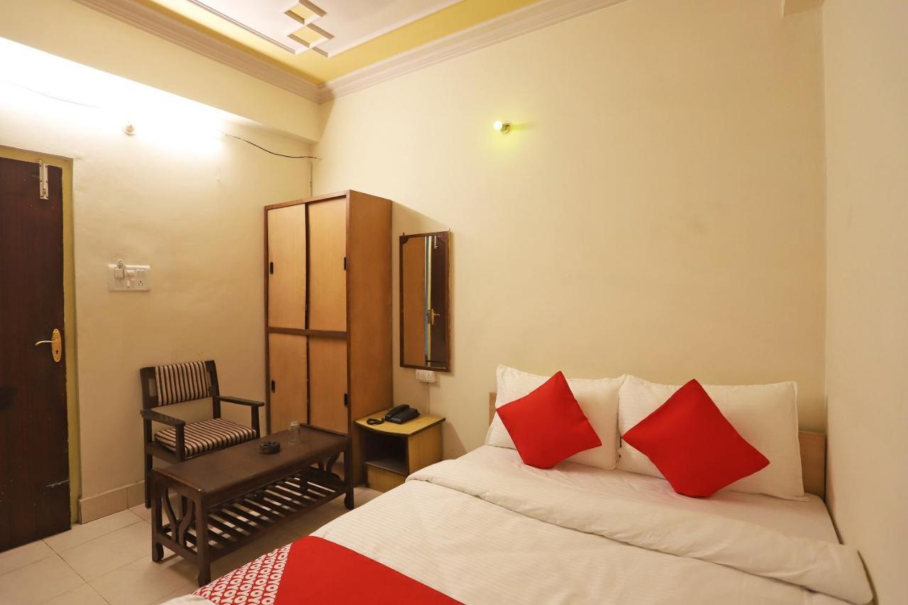 Oyo Flagship 76697 Hotel Park Awadh Lucknow Bagian luar foto