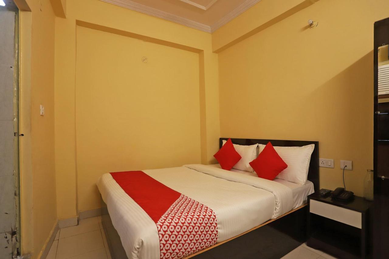 Oyo Flagship 76697 Hotel Park Awadh Lucknow Bagian luar foto