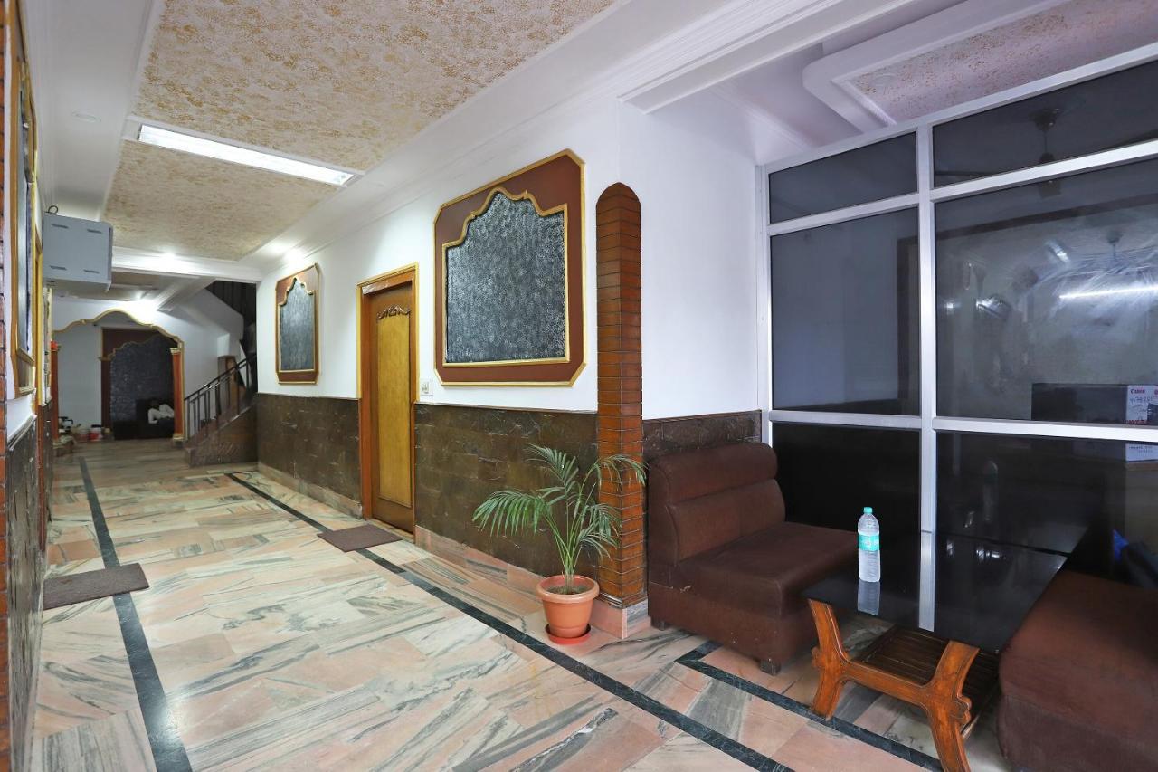 Oyo Flagship 76697 Hotel Park Awadh Lucknow Bagian luar foto