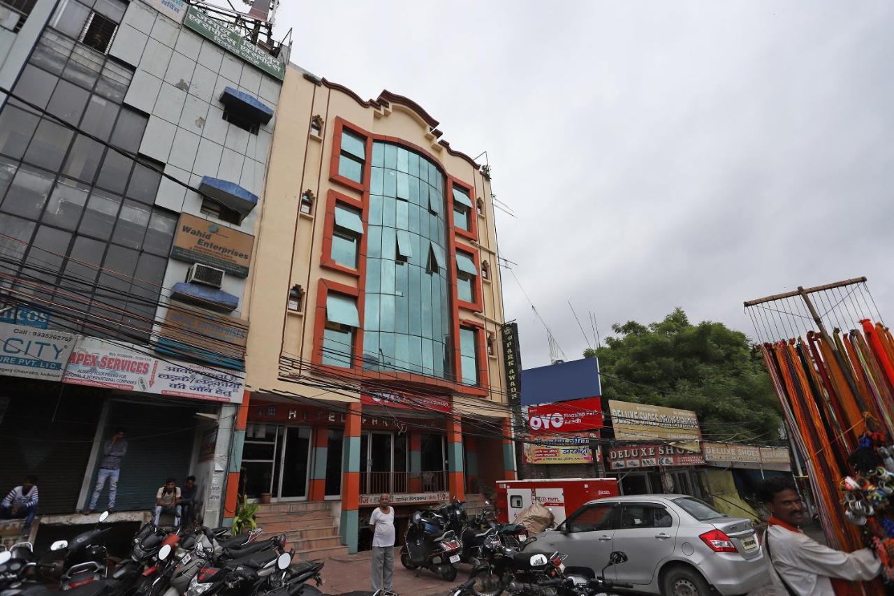 Oyo Flagship 76697 Hotel Park Awadh Lucknow Bagian luar foto