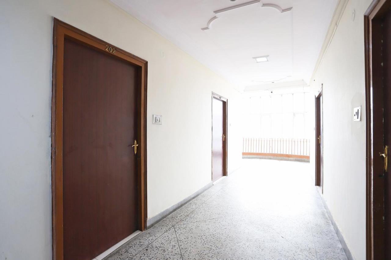 Oyo Flagship 76697 Hotel Park Awadh Lucknow Bagian luar foto